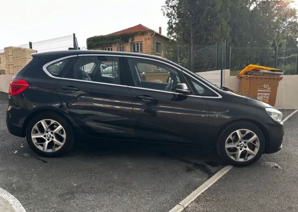 Bmw Serie 2 218d 150 active töurer luxury bva