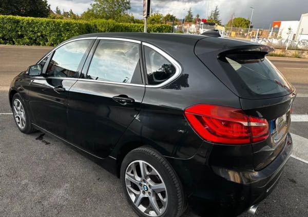 Bmw Serie 2 218d 150 active töurer luxury bva