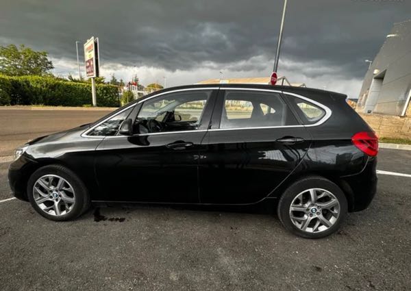Bmw Serie 2 218d 150 active töurer luxury bva