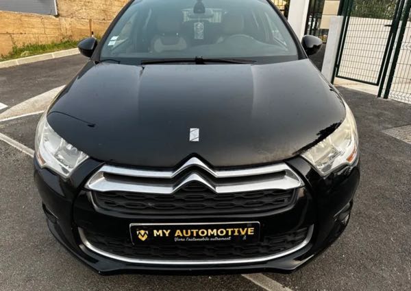 Citroen Ds4 1.6 e-hdi 112cv so chic gtie 6 mois