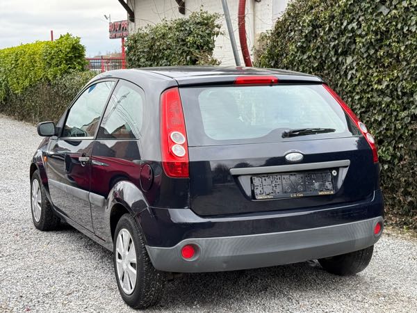 Ford Fiesta III (2) 1.3 AMBIENTE 3P