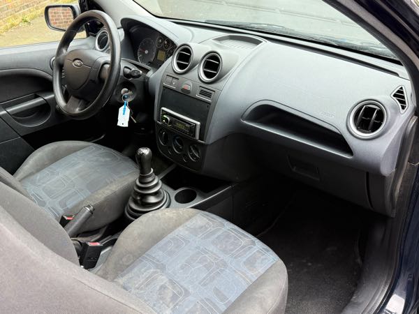 Ford Fiesta III (2) 1.3 AMBIENTE 3P