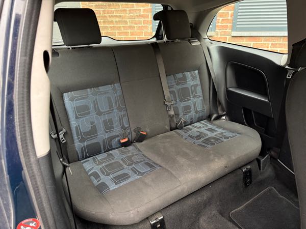 Ford Fiesta III (2) 1.3 AMBIENTE 3P