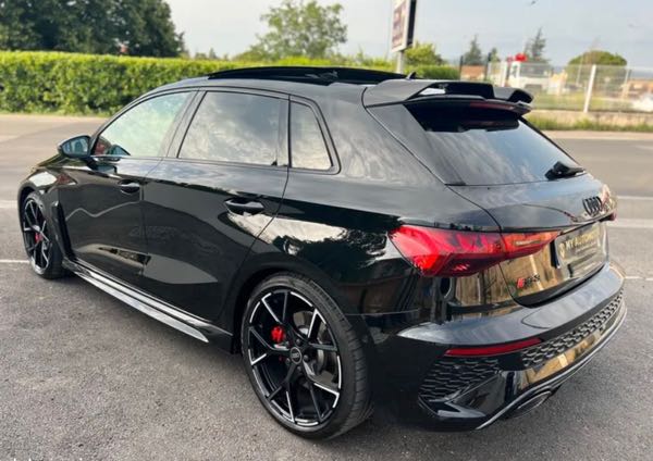 Audi RS3 2.5 tfsi 400 rs dynamïc+ cärbön vmax 290