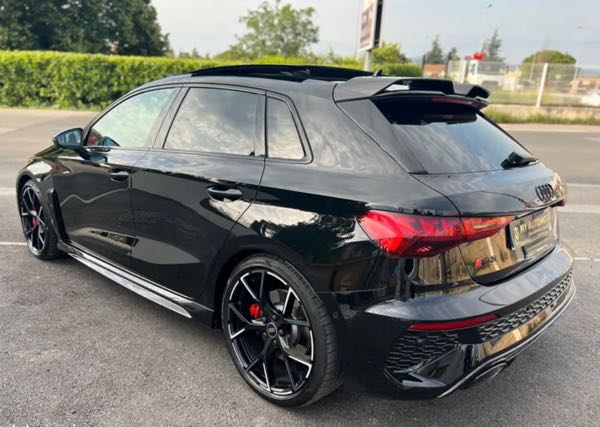 Audi RS3 2.5 tfsi 400 rs dynamïc+ cärbön vmax 290