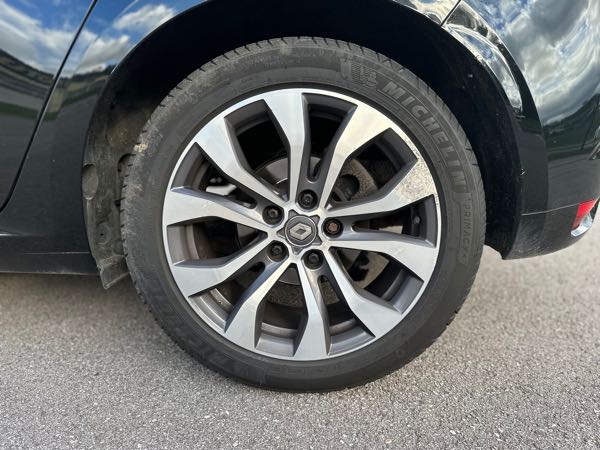 Renault Megane IV (2) 1.5 BLUE DCI 115 INTENS 21N