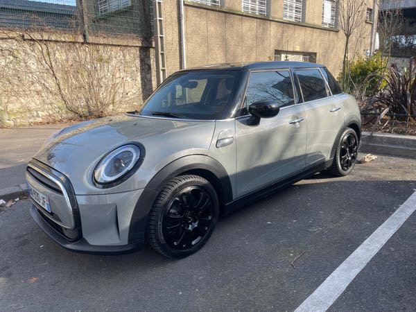 Mini ONE MINI ÉTAT NEUF FACELIFT 2022 5 PTES