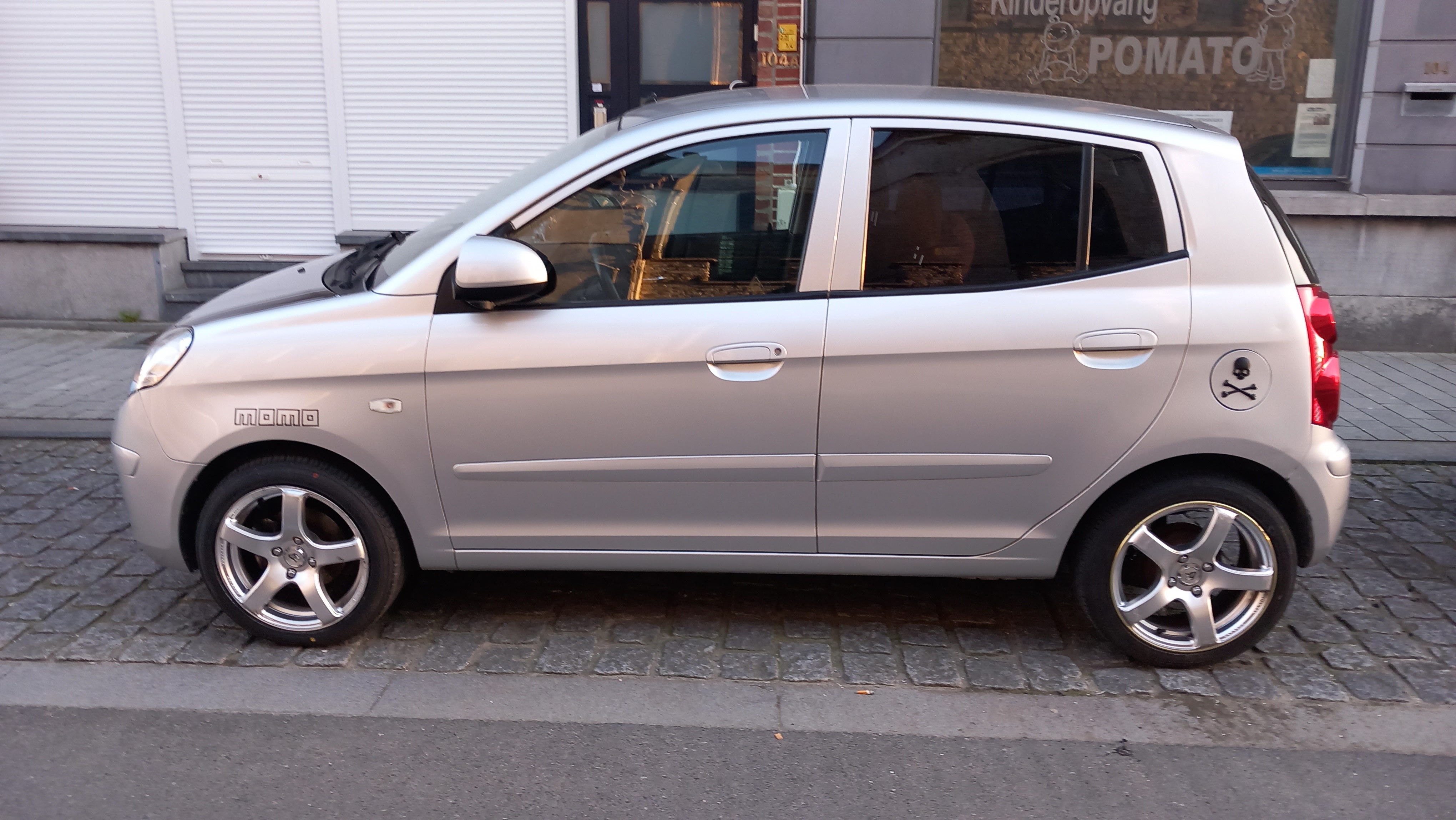 Kia Picanto 1.1 65 ACTIVE BVA 5P