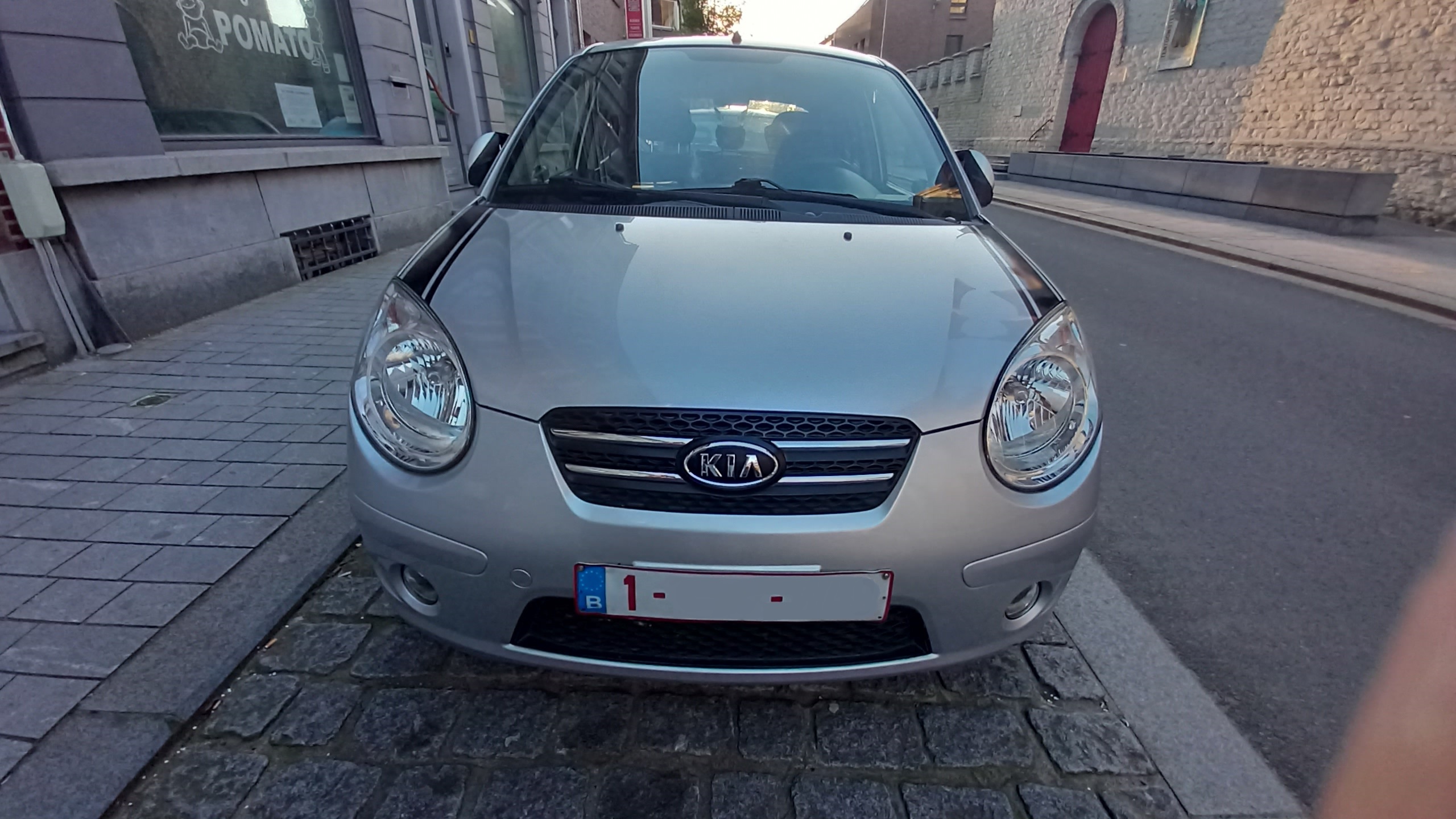 Kia Picanto 1.1 65 ACTIVE BVA 5P