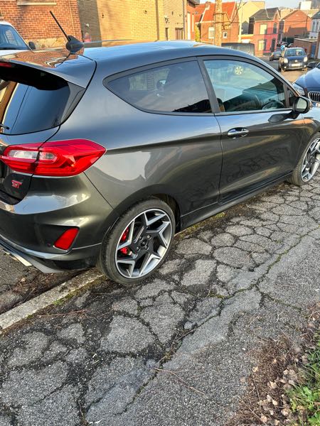 Ford Fiesta VI 1.5 ECOBOOST 200 ST PLUS 3P