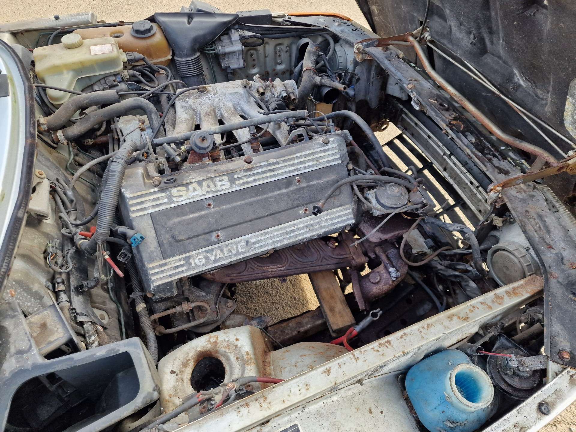 Saab 900 2.0 Turbo / MOTEUR OK - BOITE A REVISER