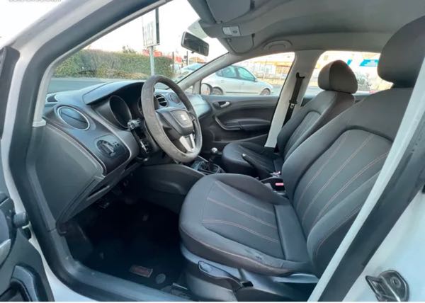 Seat Ibiza 1.2 tdi 75cv référence gtïe 6 m