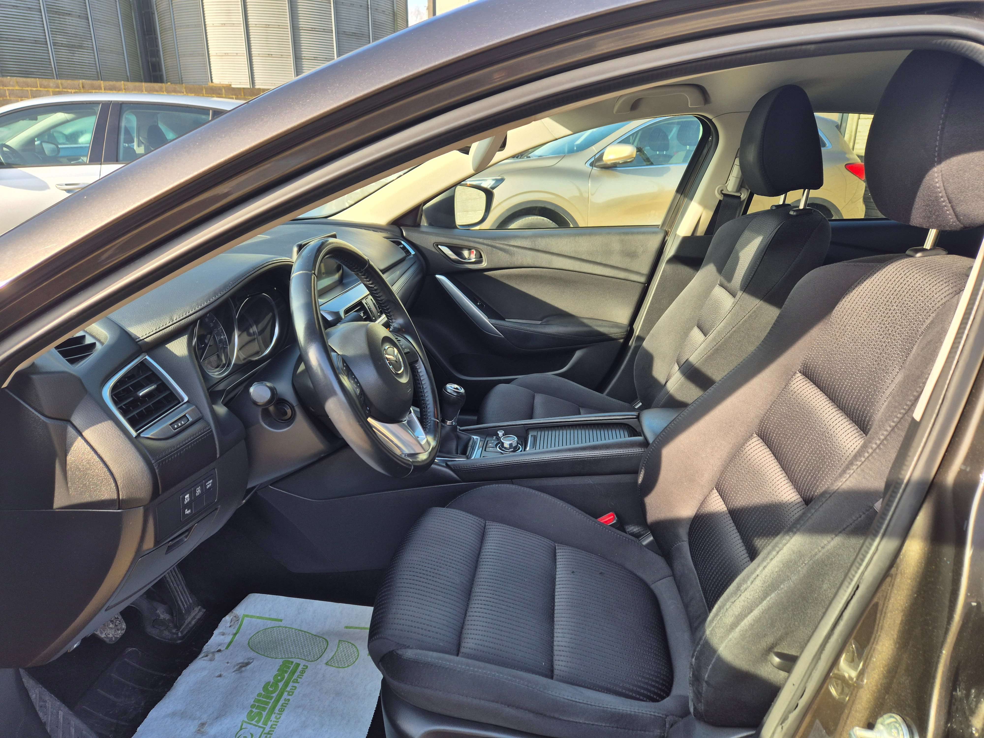 Mazda 6 2.2 D Skyactiv//GPS//XENON//CLIM//USB//GARANTIE