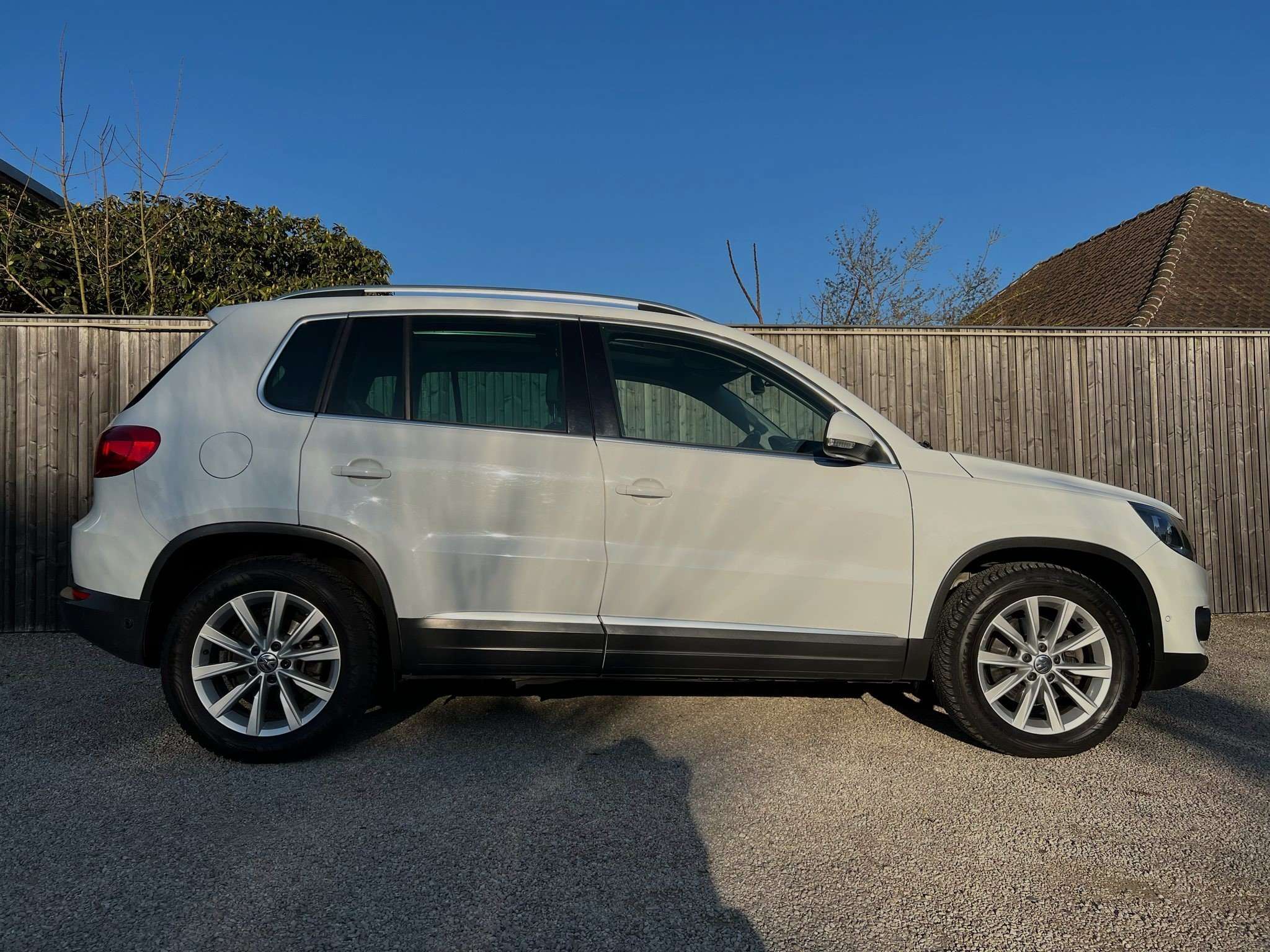 Volkswagen Tiguan 2.0 CR TDi Sport LEDER/ZETELVERW./PANORAMADAK