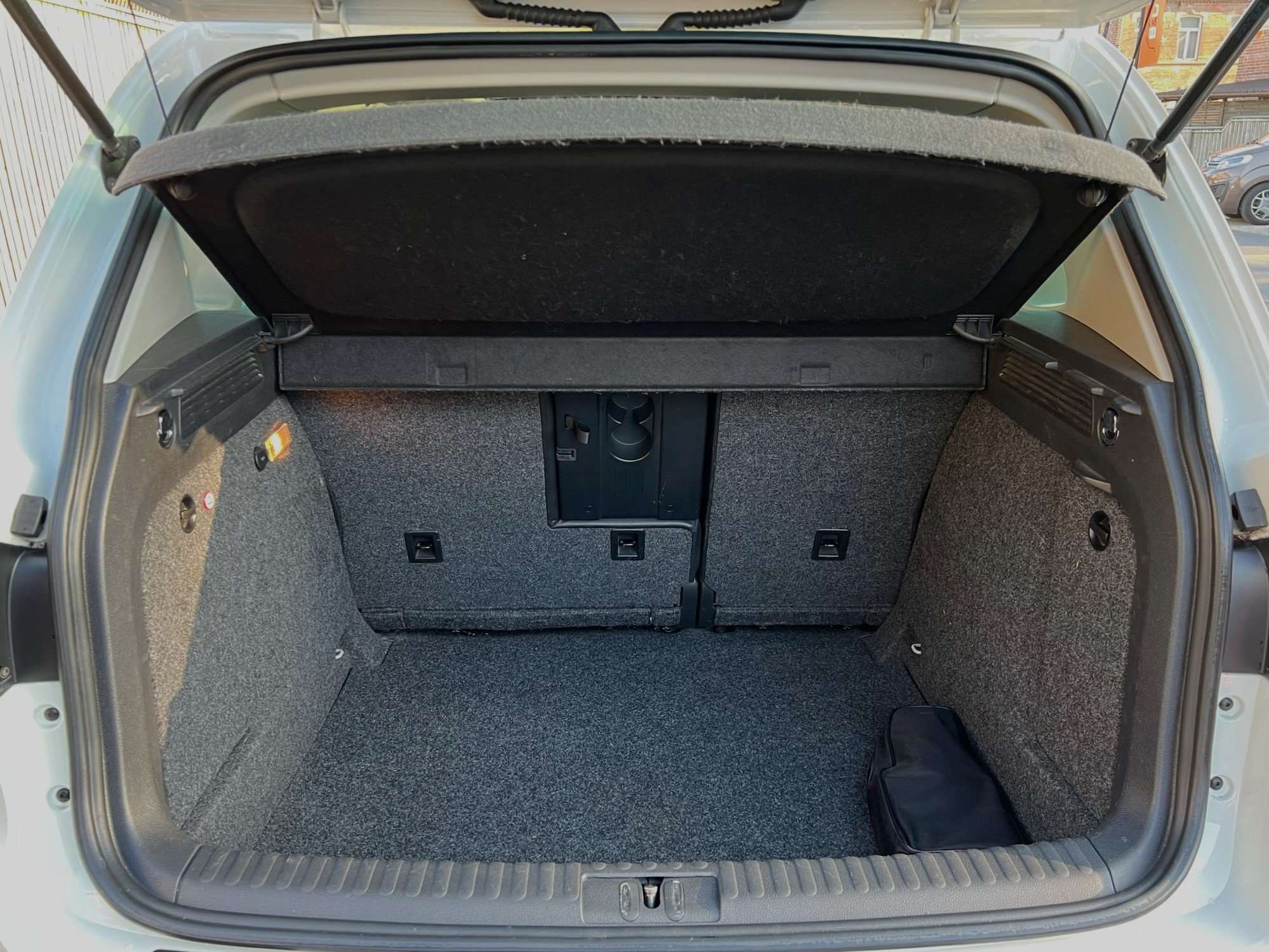 Volkswagen Tiguan 2.0 CR TDi Sport LEDER/ZETELVERW./PANORAMADAK