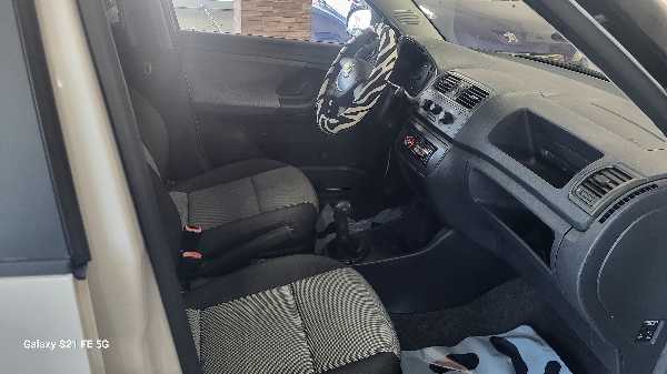 Skoda Fabia II (2) 1.2 12V 60 ACTIVE 2
