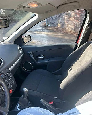 Renault Clio Renault clio 3 1,5 DCI