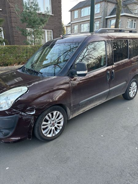 Fiat Doblo II 2.0 MULTIJET 16V 135 DPF LOUNGE BUSINESS