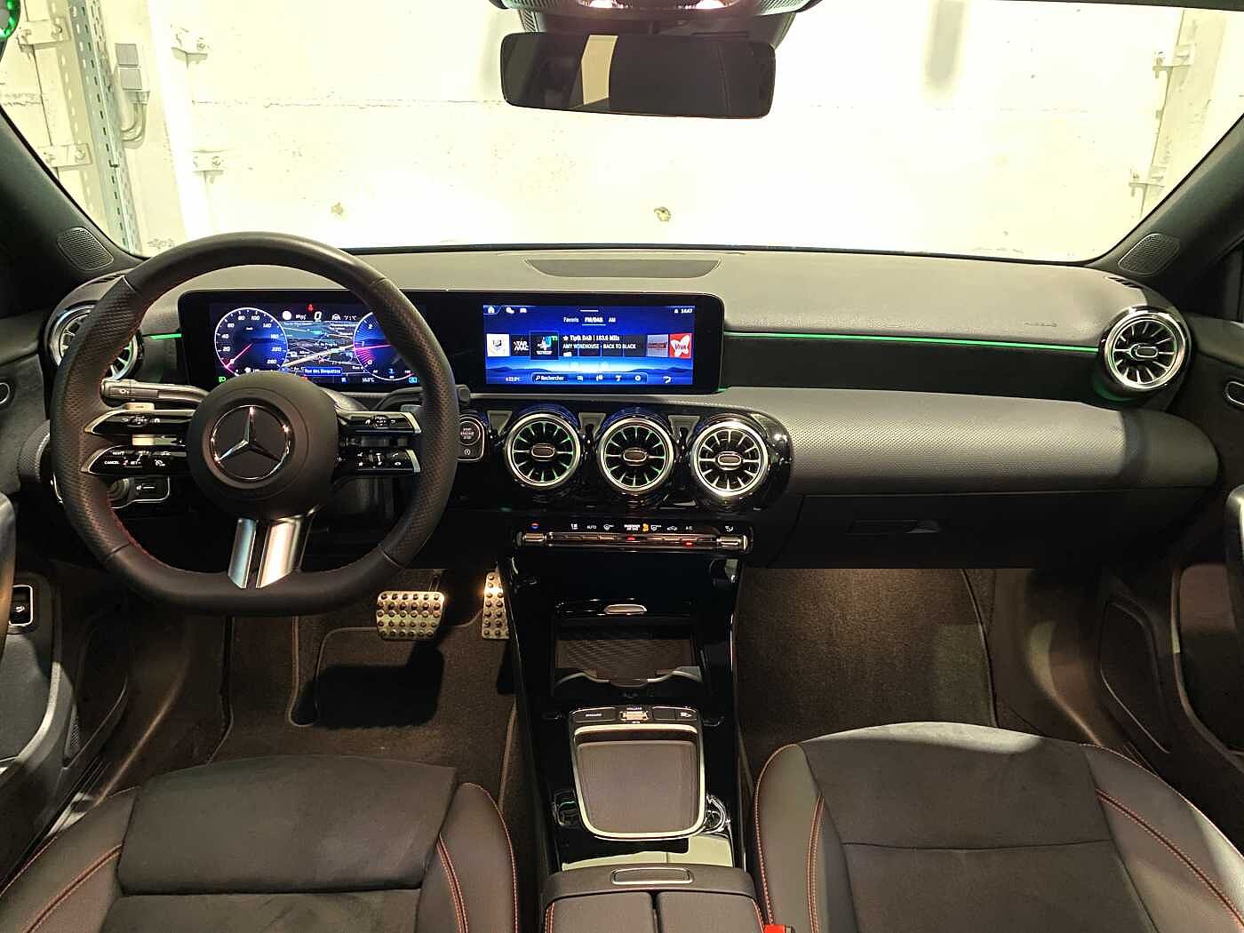 Mercedes-Benz A 200  d Berline AMG Line