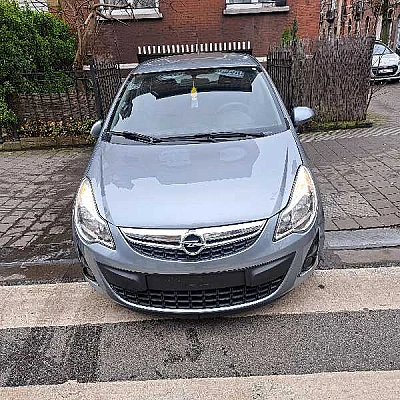 Opel Corsa IV (2) 1.2 TWINPORT 85 EDITION 5P