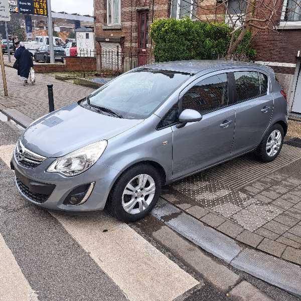 Opel Corsa IV (2) 1.2 TWINPORT 85 EDITION 5P