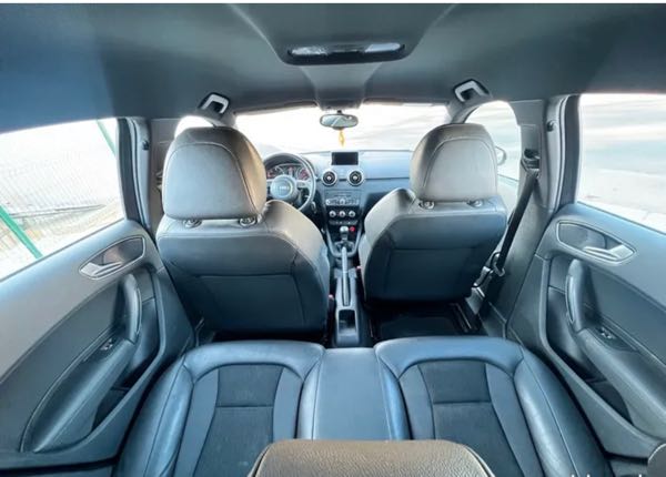 Audi A1 1.6 tdi 116 s-line ultra led