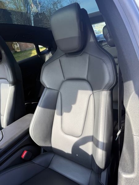 Porsche Taycan Porsche Taycan 4S batterie performance 93.4Kw