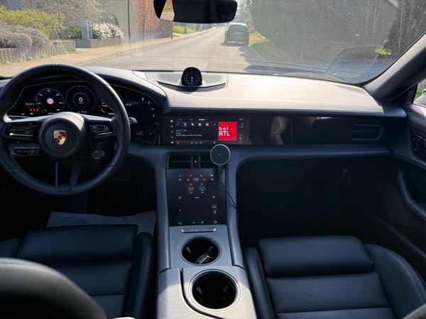 Porsche Taycan Porsche Taycan 4S batterie performance 93.4Kw