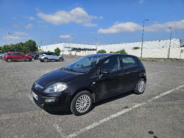 Fiat Grande Punto 1.3 MULTIJET 75 TEAM 5P