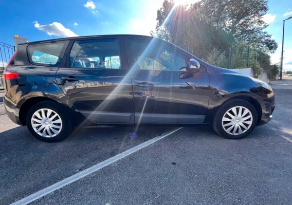 Renault Grand Scenic 3 1.5 dci 110 expressïon 7 places gte 6 mois