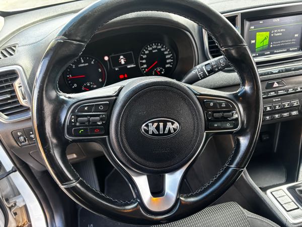 Kia Sportage IV 1.7 CRDI 115 ISG 4X2 PREMIUM BUSINESS