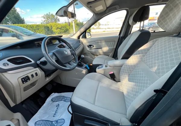 Renault Grand Scenic 3 1.5 dci 110 expressïon 7 places gte 6 mois