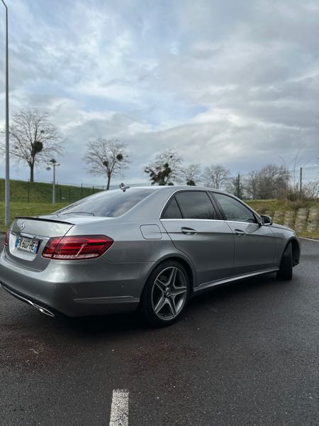 Mercedes-Benz Classe E IV (2) 220 BLUETEC 7G-TRONIC