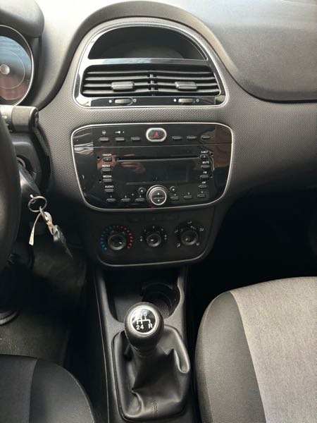 Fiat Punto Evo 1.2 65 DYNAMIC 5P