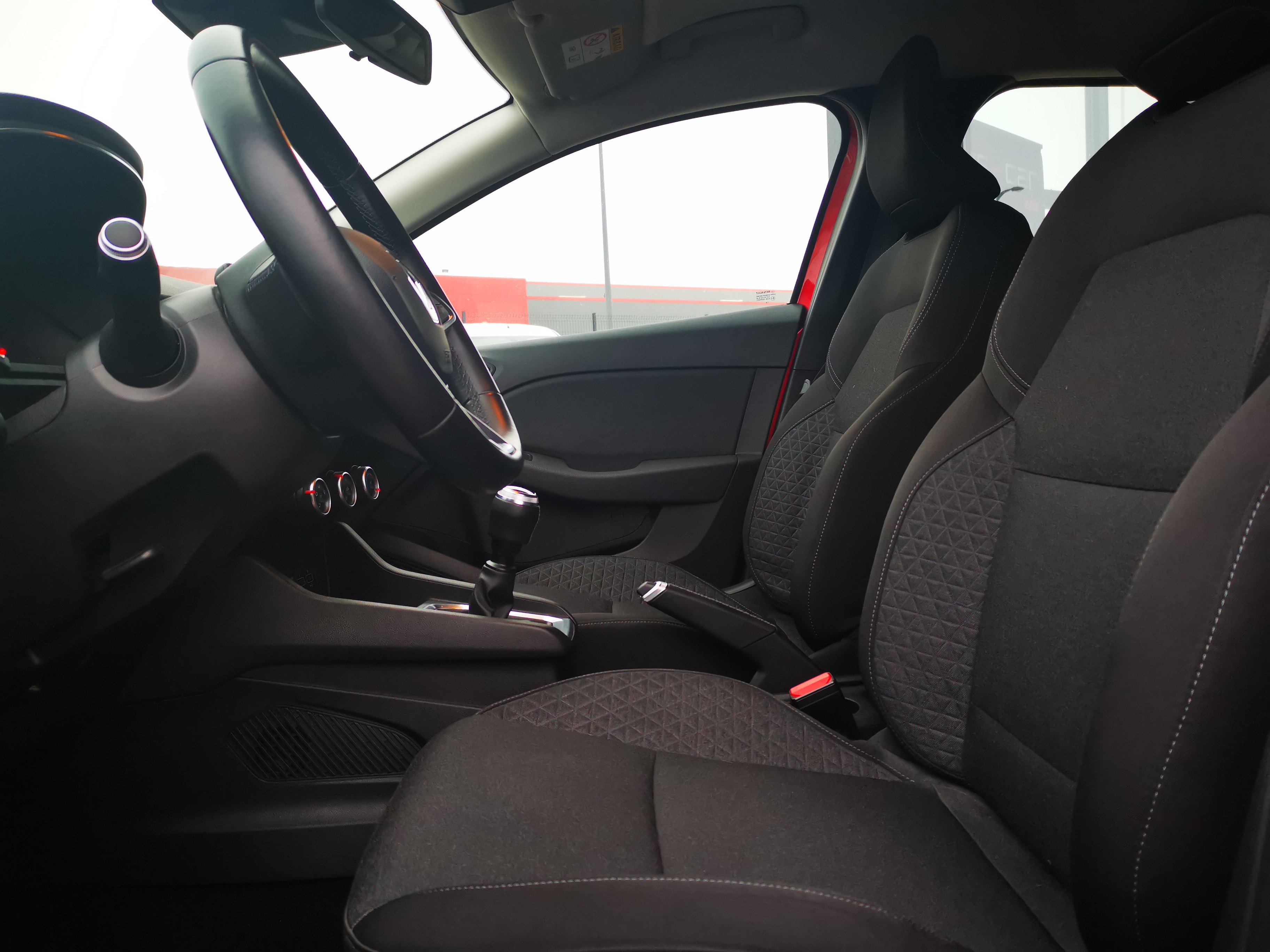 Renault Clio V 1.0 TCE 100 BUSINESS
