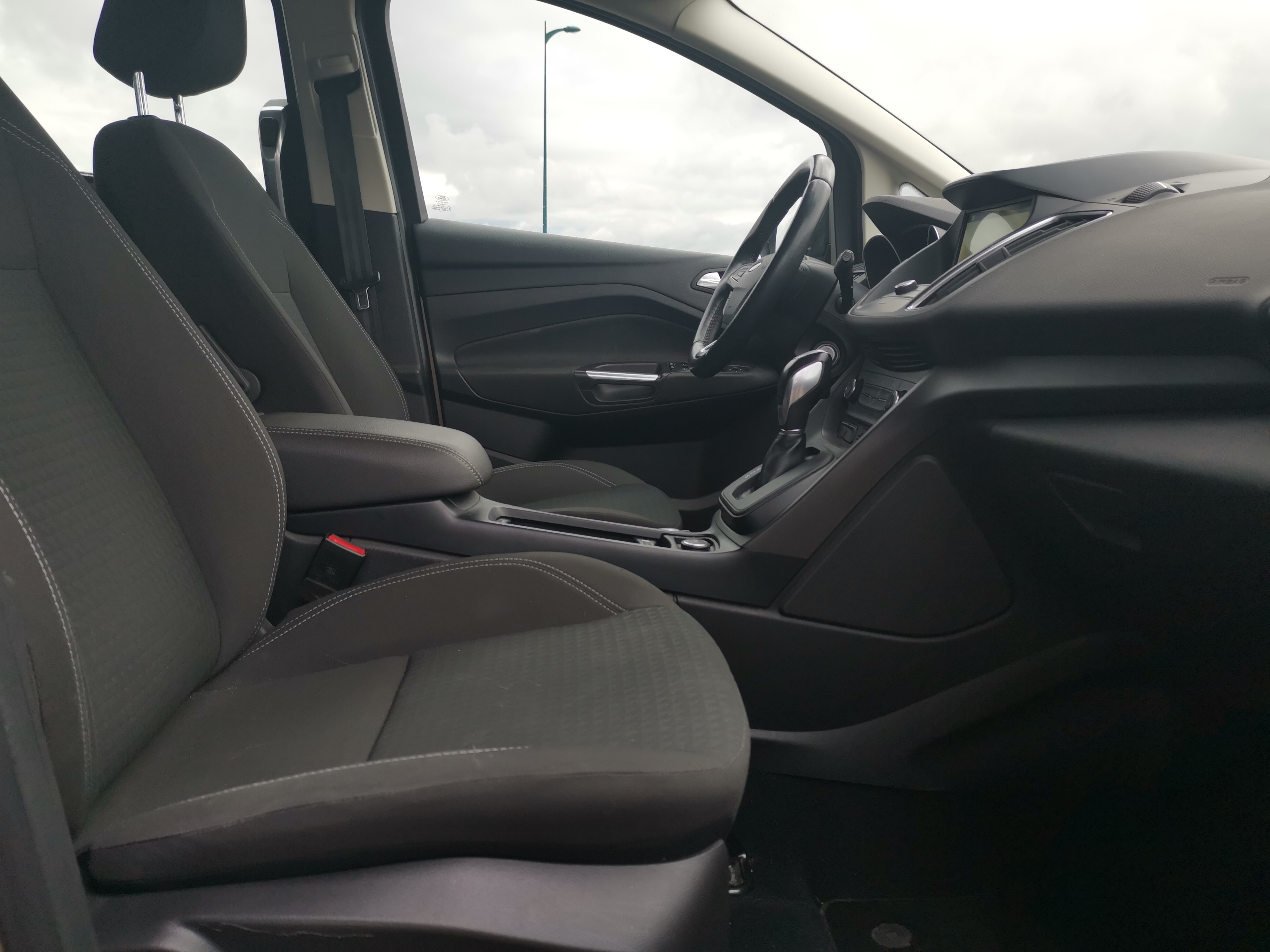 Ford C-max II (2) 1.5 TDCI 120 S&amp;S TREND BUSINESS POWERSHIFT