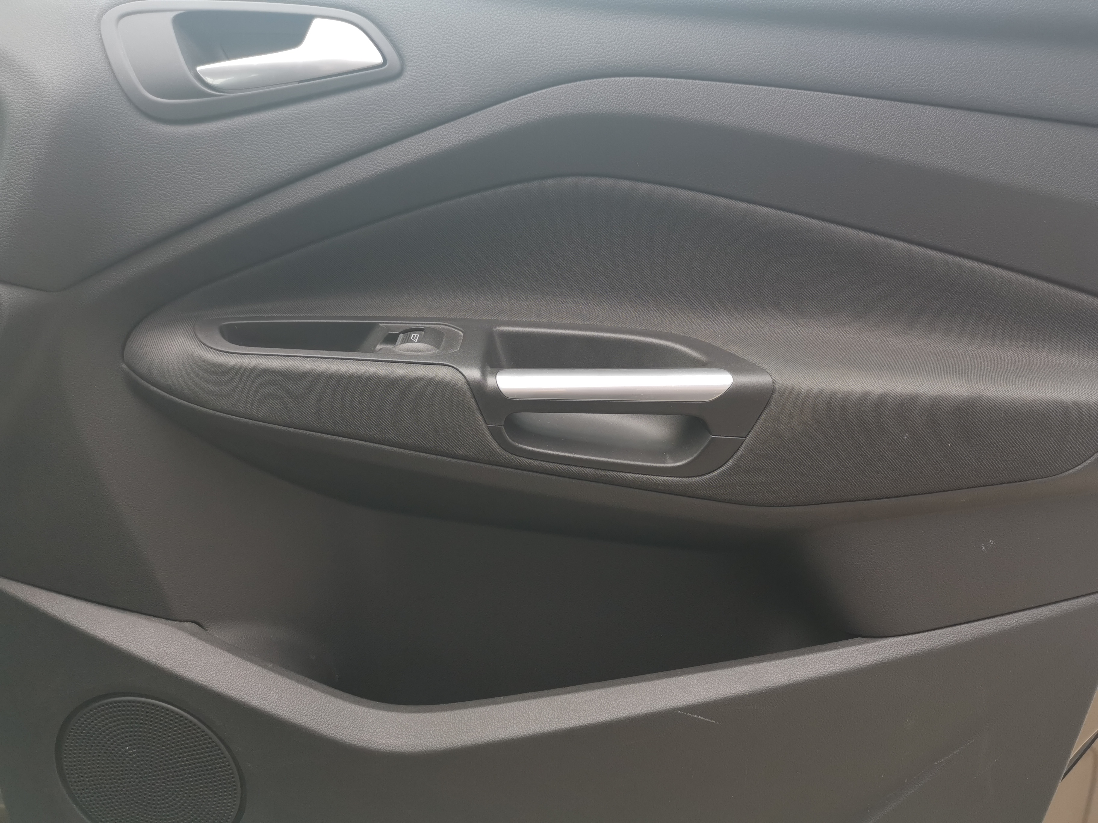 Ford C-max II (2) 1.5 TDCI 120 S&amp;S TREND BUSINESS POWERSHIFT