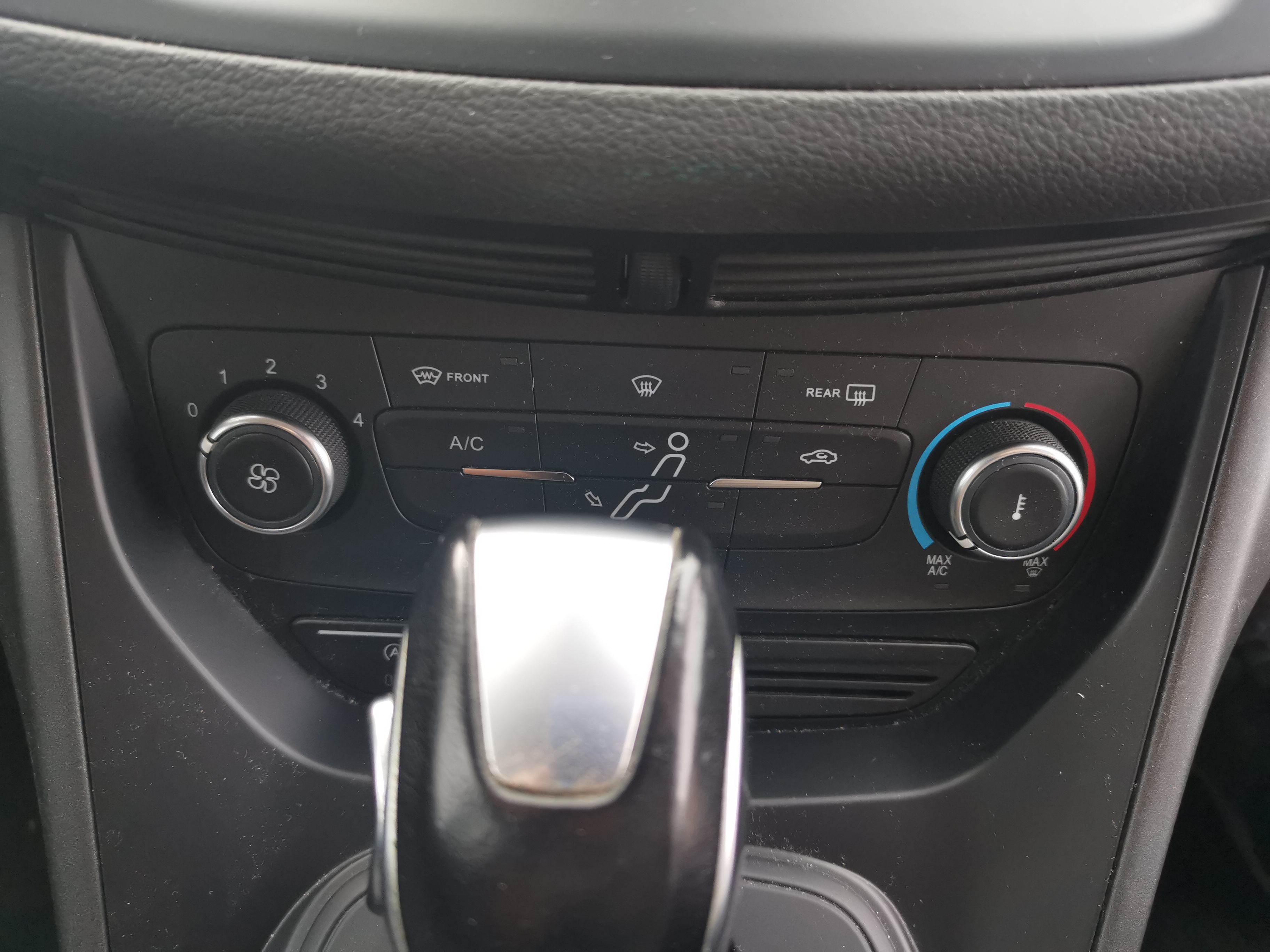 Ford C-max II (2) 1.5 TDCI 120 S&amp;S TREND BUSINESS POWERSHIFT