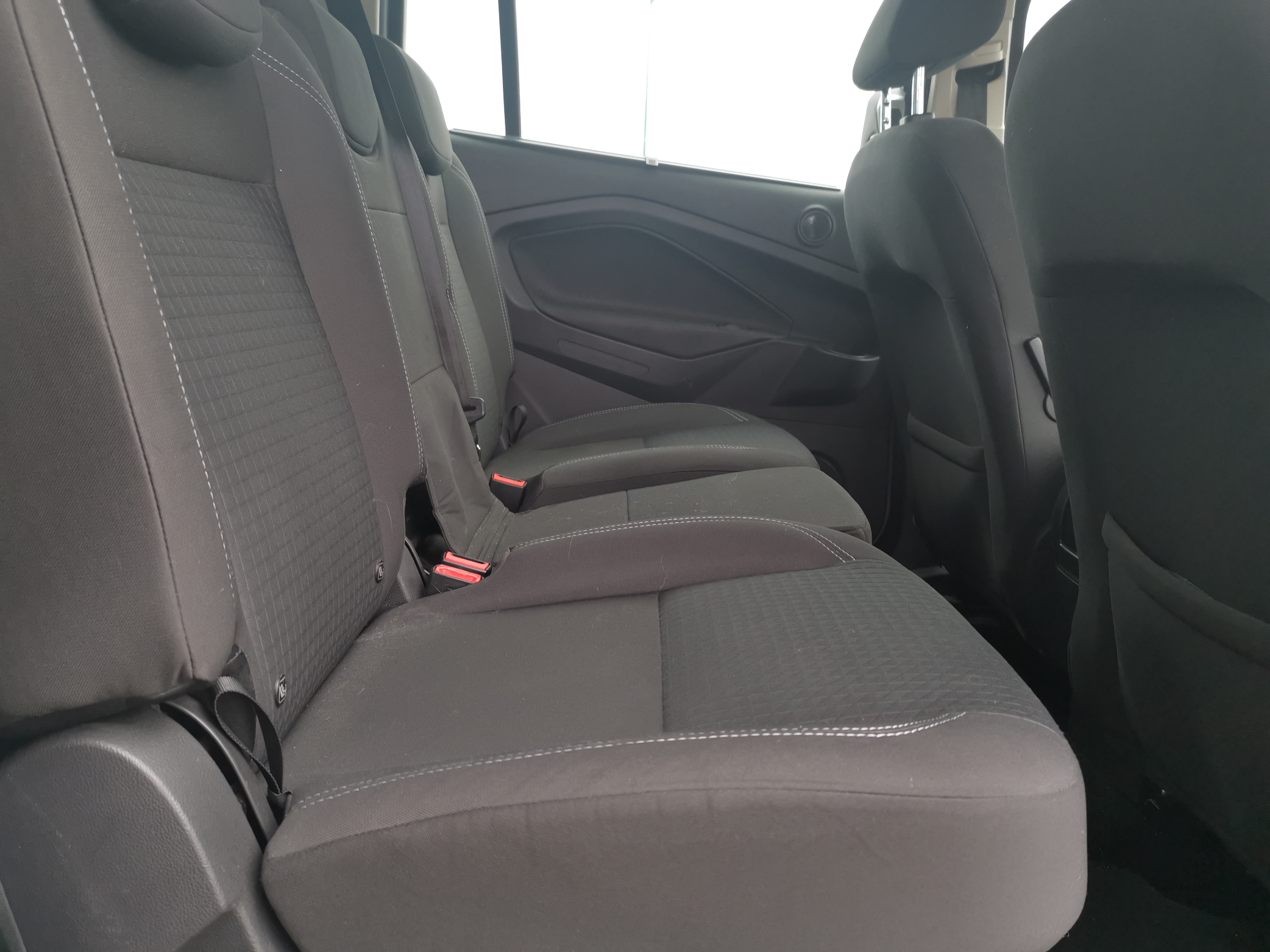 Ford C-max II (2) 1.5 TDCI 120 S&amp;S TREND BUSINESS POWERSHIFT