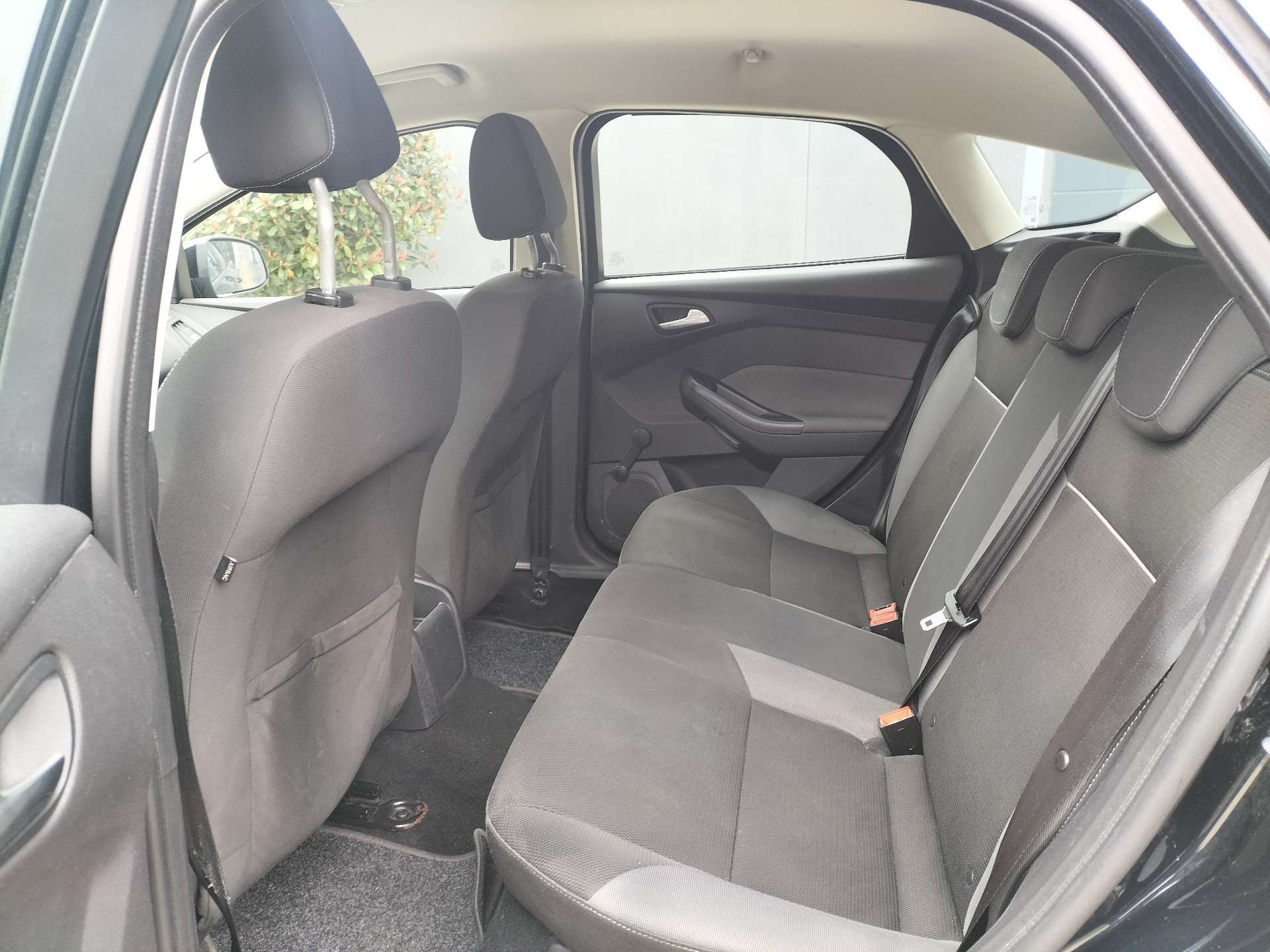 Ford Focus 1.0 EcoBoost Tech - Petit Budget Economique - Garantie 12 Mois avec Entretien Effectué - Dispo Rapide - Zone LEZ Ok