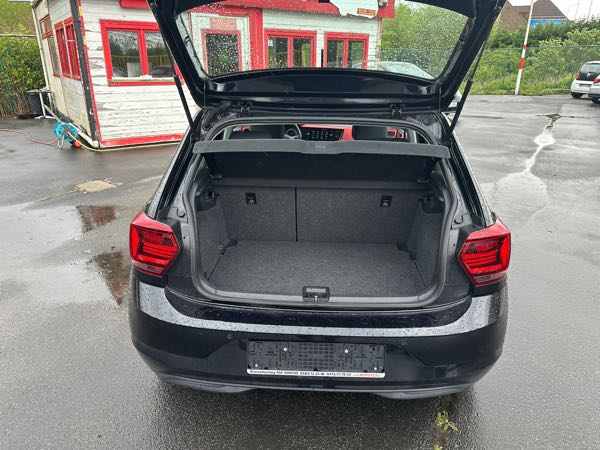 Volkswagen Polo VI 1.0 TSI 95 BEATS EDITION DSG7