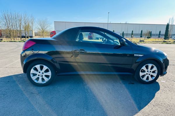 Opel Tigra II TWINTOP 1.4 TWINPORT SPORT