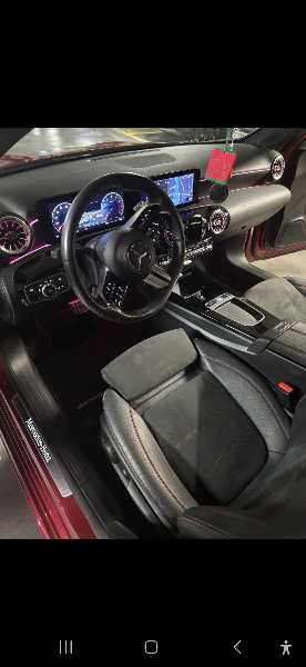 Mercedes-Benz Classe A IV BERLINE 180 AMG LINE 7G-DCT