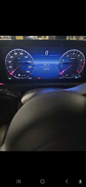 Mercedes-Benz Classe A IV BERLINE 180 AMG LINE 7G-DCT