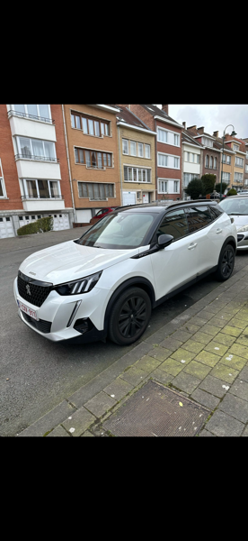 Peugeot 2008 (2) 1.2 PURETECH 130 S&amp;S GT LINE