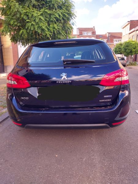 Peugeot 308 Peugeot 308 1.6 diesel année 2017 euro6