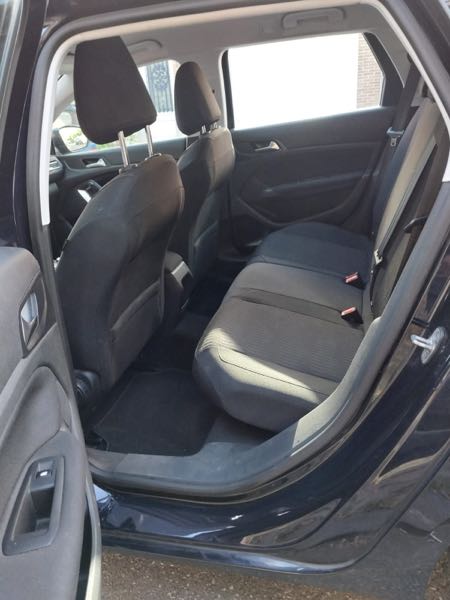 Peugeot 308 Peugeot 308 1.6 diesel année 2017 euro6
