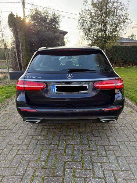 Mercedes-Benz Classe E Mercedes E300de