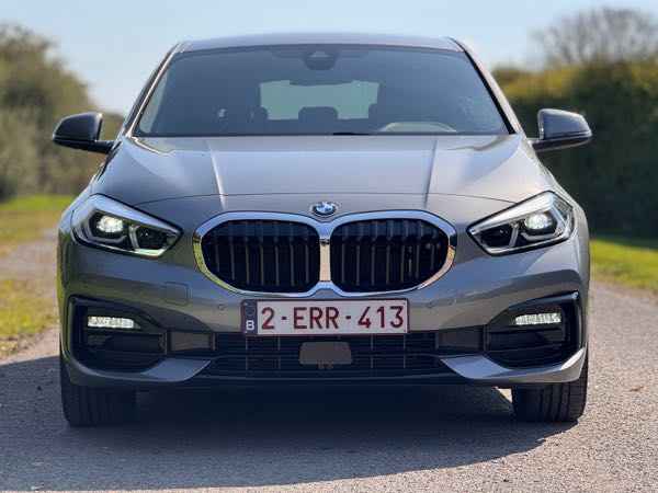 Bmw Serie 1 (F40) 118I 136Cv Sportline DKG7 ** Garantie Constructeur **
