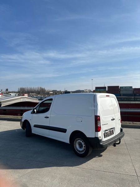 Peugeot Partner II (2) 1.6 HDI 75 CONFORT 120 L1